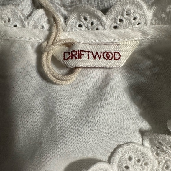 DRIFTWOOD White Ruffle Eyelet Top, Size XL (v) - Picture 5 of 8